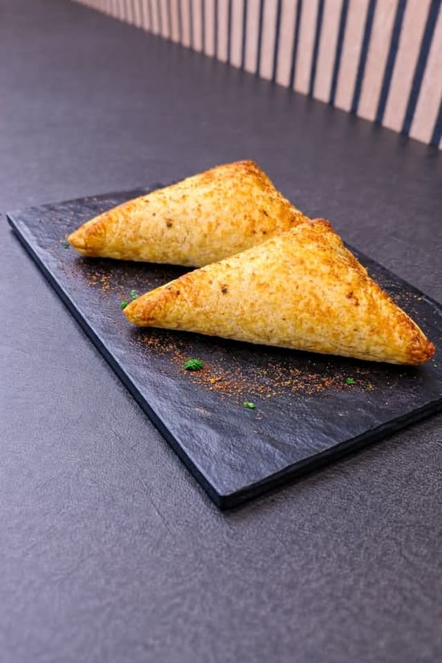 Veg Puff.
